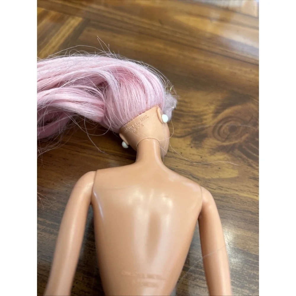 Barbie‎ Vintage 1976 Mattel Pink Long Hair Earrings